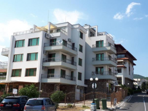 Отель Black Sea Apartments  Свети-Влас